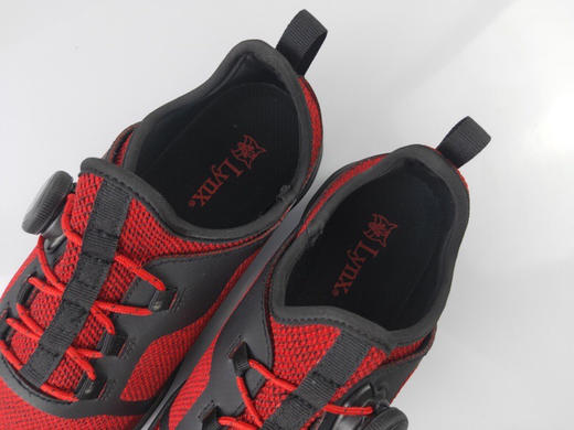 特价外贸正品日本北山猫LYNX 轻量高尔夫球鞋，BOY锁扣穿脱更方便 鞋面采用无痕压印技术设计 尺码44 44.5 部分无原盒 商品图6