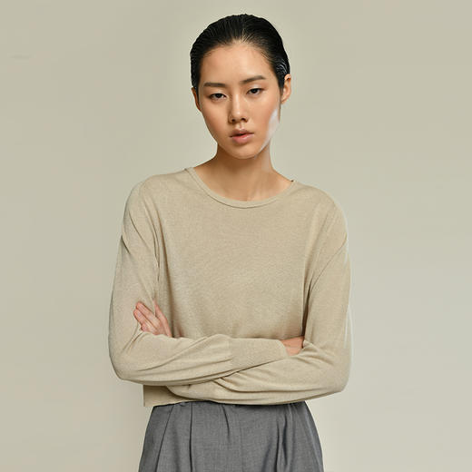 2021新款女士丝羊绒16针平纹截短套头衫 商品图1