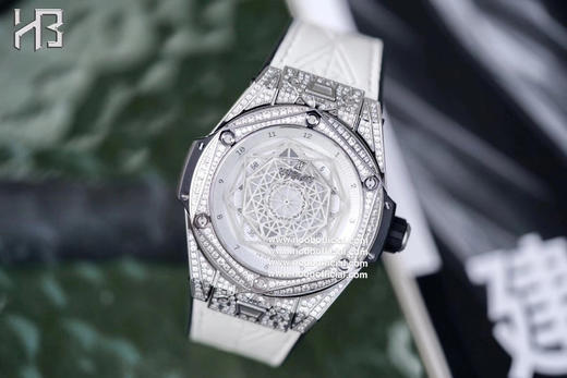 WWF工厂，新品HB全新“豪华版”宇Big Bang刺青满钻腕表，终于上线啦！【技术突破】：“豪华版”满钻刺青，全表壳镶嵌斯华洛世奇美钻，工艺效果比拟正品，表壳原版全程CNC打 商品图9