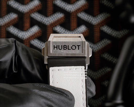 WWF工厂，新品HB全新“豪华版”宇Big Bang刺青满钻腕表，终于上线啦！【技术突破】：“豪华版”满钻刺青，全表壳镶嵌斯华洛世奇美钻，工艺效果比拟正品，表壳原版全程CNC打 商品图12