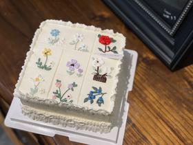 方形刺绣复古裱花蛋糕