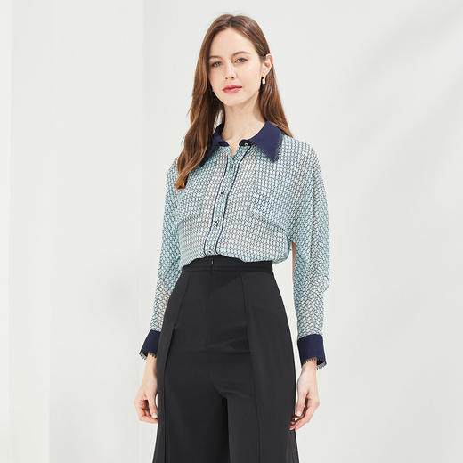 QE22A斯尔丽瑟俪2021年秋季上新撞色蝙蝠袖碎花衬衫 商品图0