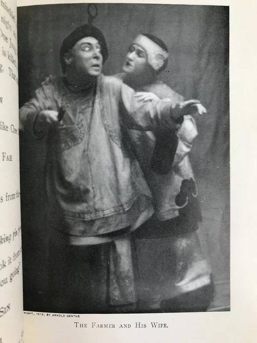 1913年 海外中国剧《黄马褂》 约7幅插图 精装32开 商品图6