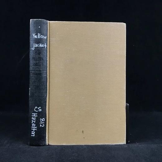 1913年 海外中国剧《黄马褂》 约7幅插图 精装32开 商品图0