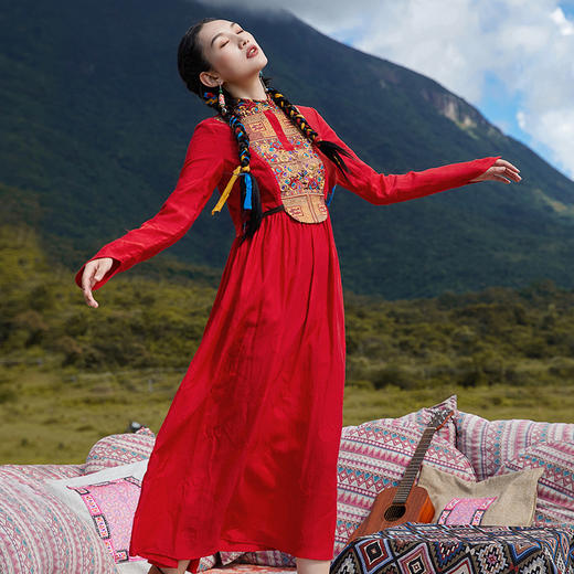 千金裘绣花复古连衣裙  | 杨丽萍老师同款 |  藏蓝色 红色 商品图1