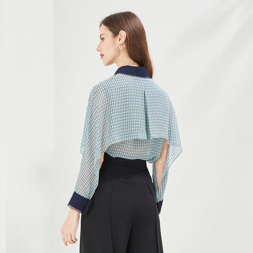 QE22A斯尔丽瑟俪2021年秋季上新撞色蝙蝠袖碎花衬衫 商品图1