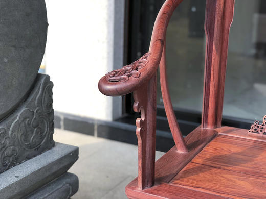 红桥红  家具严选  花枝（巴里黄檀）【 带托泥 皇宫圈椅 三件套】 商品图3