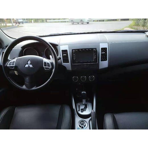 【月租-北京】三菱 欧蓝德 劲界 2.4 时尚导航版 商品图2