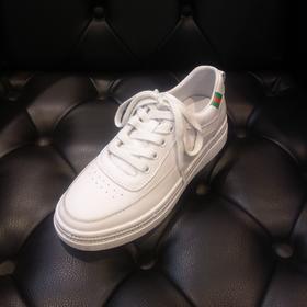 lfgj jeans  bj815新品牛皮小白鞋（鞋底发黄，介意者慎拍）