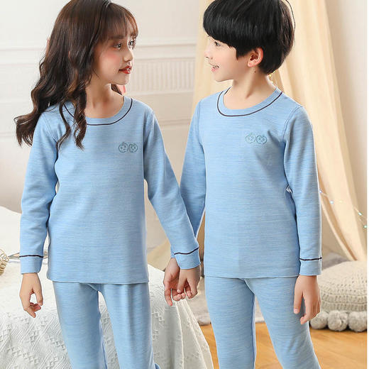 朱两只儿童缎彩德绒无痕保暖套装 商品图1