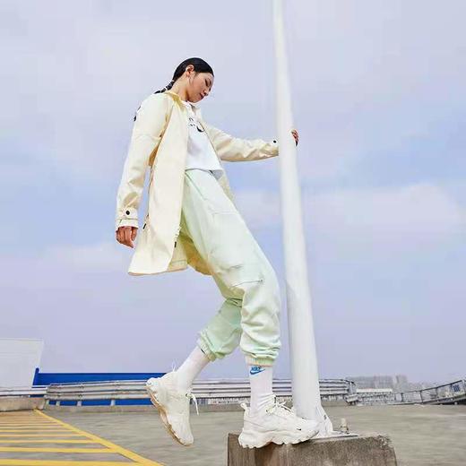 NIKE女子运动鞋 商品图3