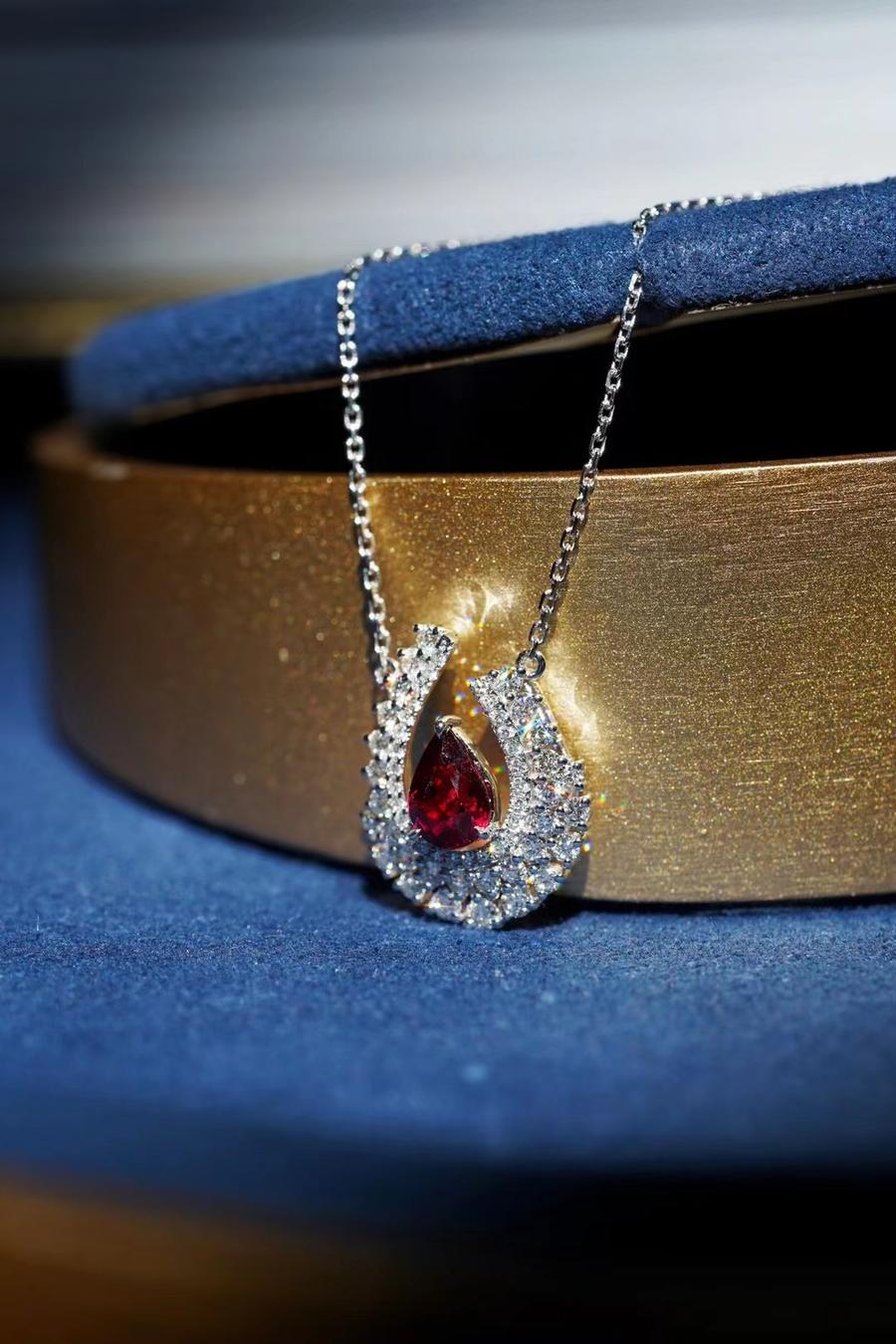 【滴滴相思泪】红宝石水滴项链(69分)