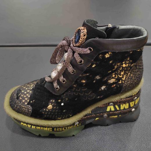 lFGJ 6422鱼皮马毛拼接设计师款坡跟女鞋 商品图0