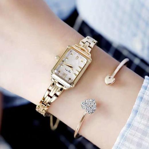 价值3500+ 原厂正dan ！小众高端款！‬agete珍珠表/方形bu纹‮腕理‬表 上手高贵典雅 简约文艺 复古又精致 有逼格 客供进口日本‮芯机‬ 手快有手慢无！ 商品图4