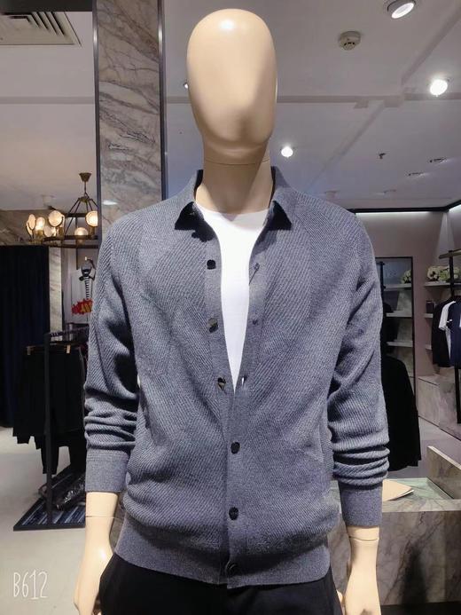 蒙帝菲尔羊毛衫 商品图0