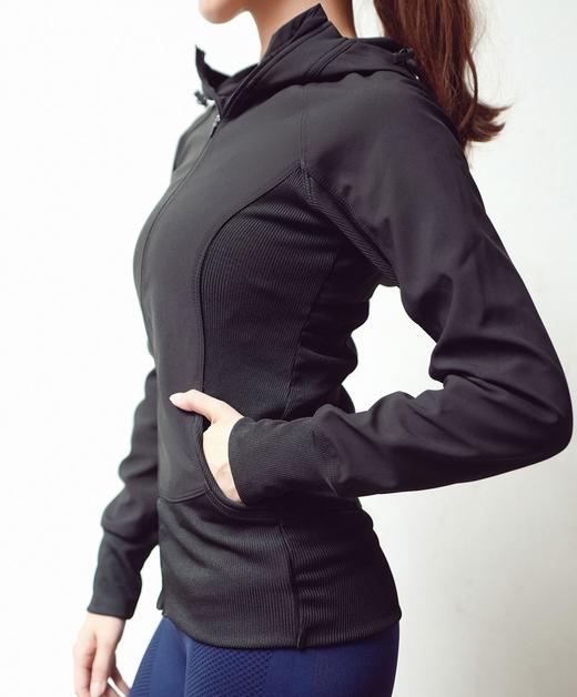 黑色弹力帅气修身快干运动卫衣外套女 BF风透气韩版春秋上衣 商品图1