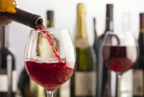 喝红酒抗衰老的真相