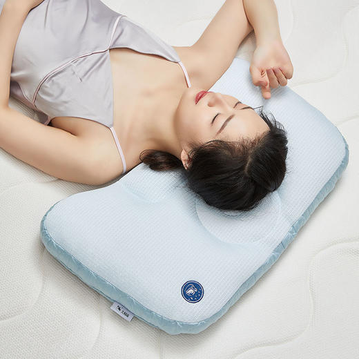 仰睡枕头 男护颈椎助睡眠家用枕芯不塌陷不变形专用软管枕 商品图1