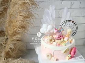 羽毛翅膀木马玩具