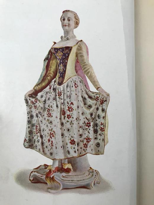 1902年 英国瓷器史 35幅彩色与90幅黑白插图 漆布精装18开 商品图2