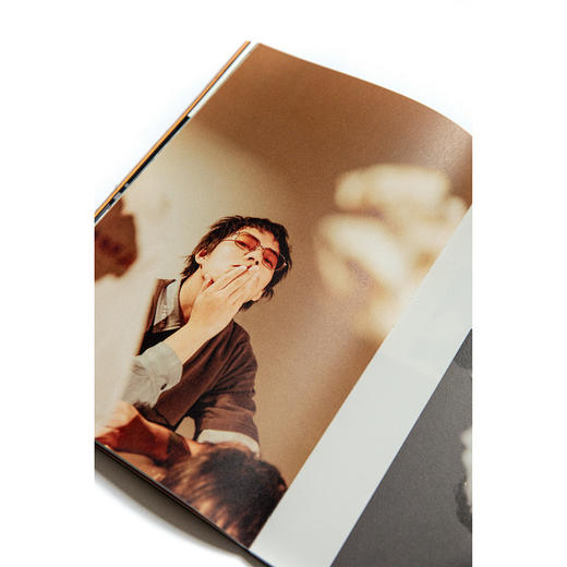 脏手指 - 《Dirty Moments Vol.3》杂志（普通版） 商品图3