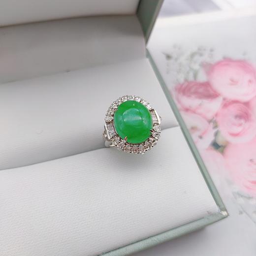 18K镶嵌翡翠戒指 商品图0