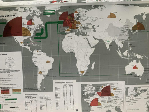 牛津世界经济地图集 300余幅插图 精装8开 商品图11