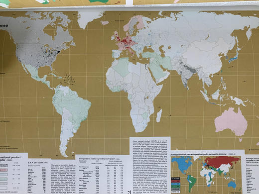 牛津世界经济地图集 300余幅插图 精装8开 商品图8