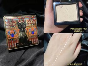 大汗女孩的救命神器？💦水倒进去也不湿的粉饼