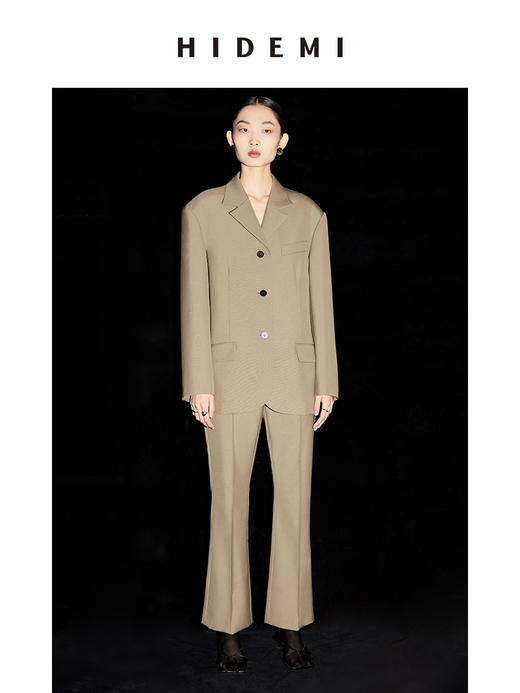 HIDEMI简约设计感微喇九分裤 商品图6