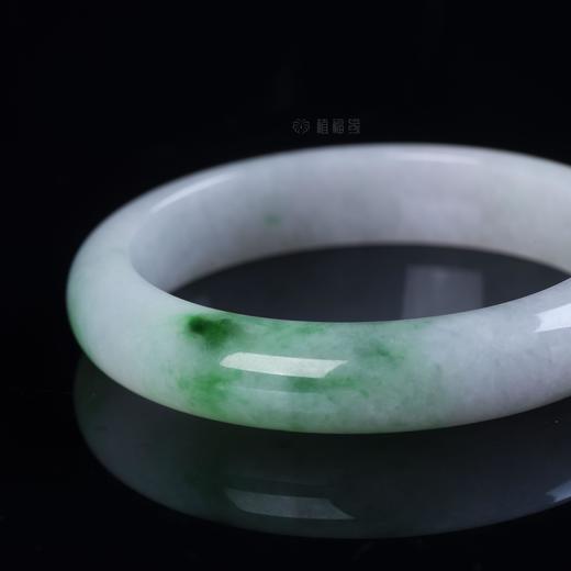 【馨月】飘绿翡翠平安镯2-SZ2108203 商品图1
