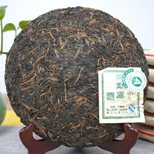 【好品相珍藏品06年春母】勐库戎氏母树茶春母 2006年4月生产  经典老冰岛普洱茶生茶饼 500克一片大饼 核算到357克标准饼性价比非常高干仓藏  单片标价 商品图5