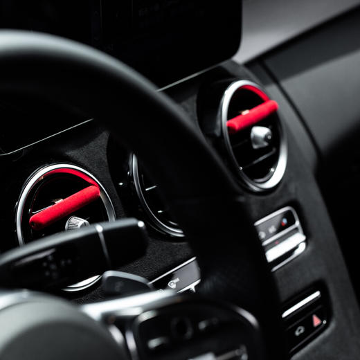 DAILY LAB小金条女王红丝绒款礼物固体车载香水高档汽车出风口轻奢纯植物精油萃取车内除异味 满杯柚子香 女王红丝绒 商品图1