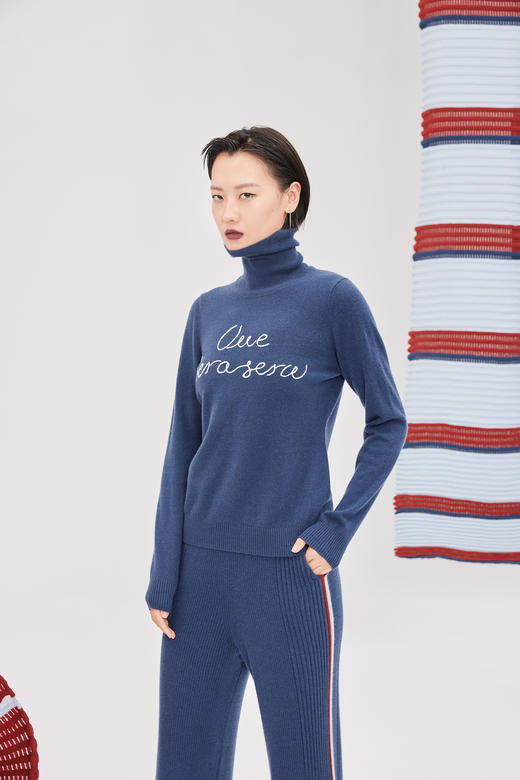 双翻领手工绣花羊绒女套衫 SJF93W419N 商品图2