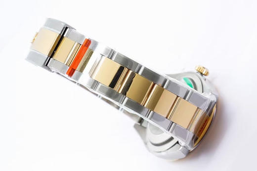 NOOB 2021新款 劳力士探险家型 36mm系列
1⃣️搭配劳力士全新3230机芯；
2⃣️几乎与原装一致厚度11.7mm：表径36mm 商品图3