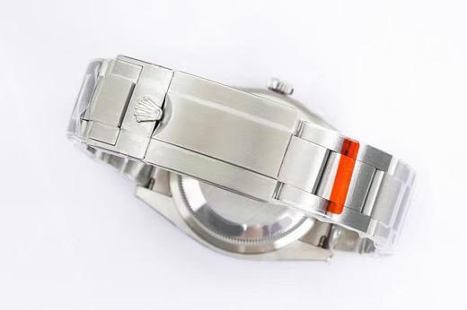 NOOB 2021新款 劳力士探险家型 36mm系列
1⃣️搭配劳力士全新3230机芯；
2⃣️几乎与原装一致厚度11.7mm：表径36mm 商品图13