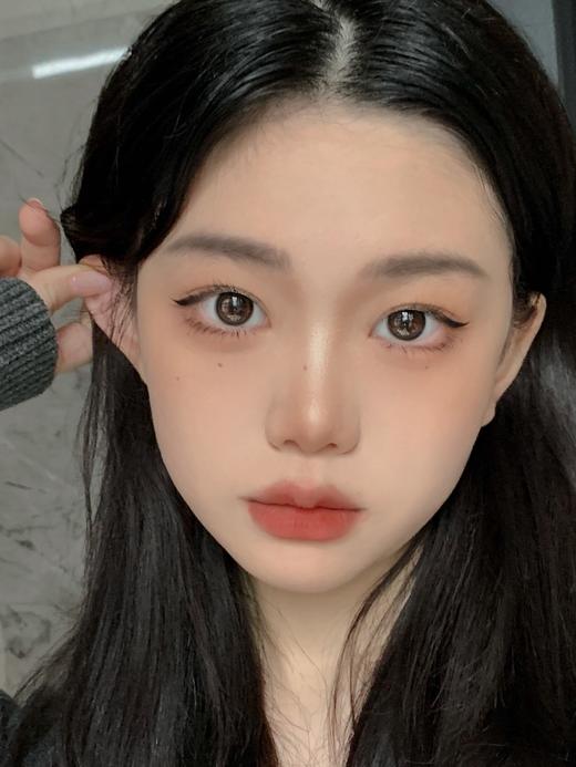 【小红书推荐款】clairecolor,双高光黑，年抛/直径14.5/着色13.7，138/一副，268/两副，298/三副 最高度数有1000度 商品图9