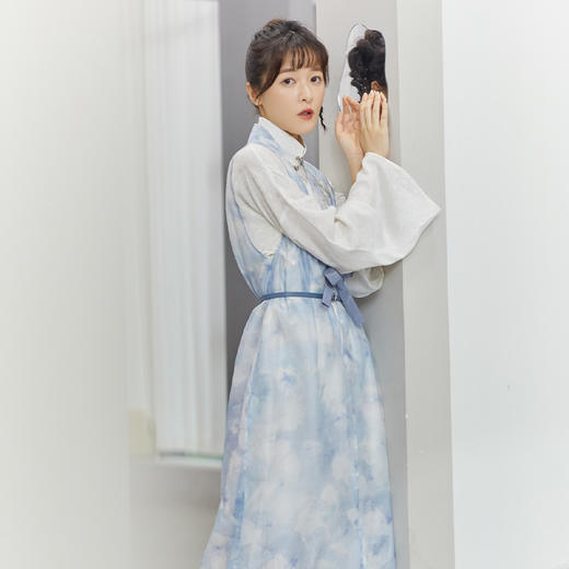 【限量】人民文学出版社x徐娇织羽集【梅雪烹茶】明制汉元素服装 商品图2