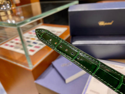 萧邦快乐钻 五钻33mm 专柜新款33mm 女士机械腕表 商品图8