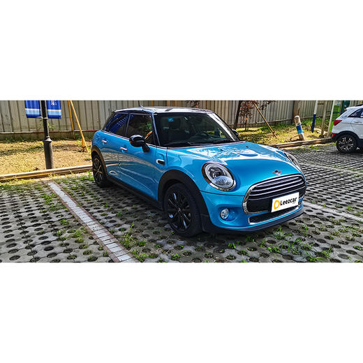 宝马MINI 1.5T COOPER 冰蓝色限量版 五门 【长租-北京】 商品图3