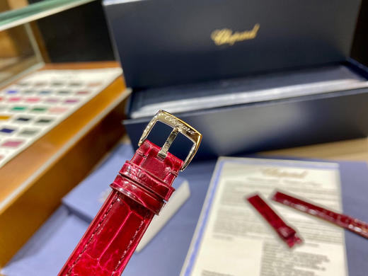 萧邦快乐钻 五钻33mm 专柜新款33mm 女士机械腕表 商品图7