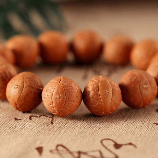 六鑫珠宝 尼泊尔凤眼菩提文玩手串 原籽黄皮高油密 商品图5