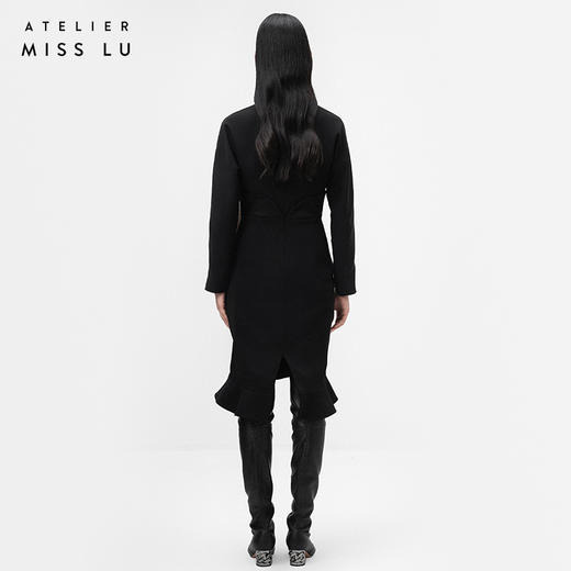 【边边起舞】香槟色飘带设计荷叶下摆高腰黑色连衣裙/0000752 商品图3