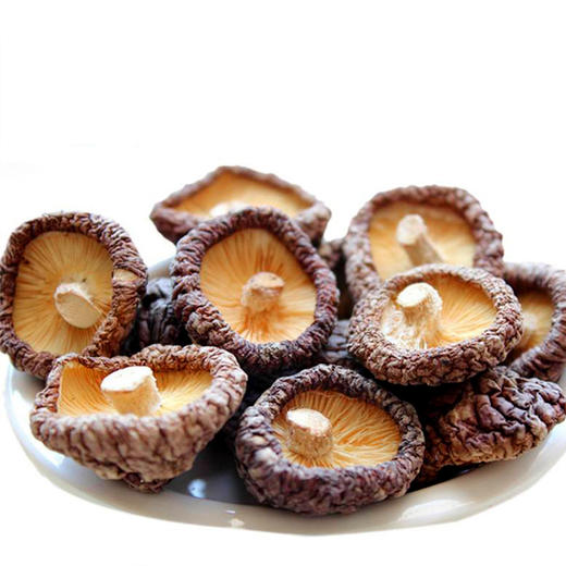 秭归县屈乡深山椴木自然生长香菇250G/袋 商品图1