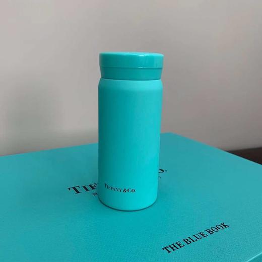 价值3000+ 教师节礼遇！T家/提夫尼多功能笔记本套盒 眼罩/保温杯300ml/U盘/充电宝/无线充电笔记本 配齐全套礼盒 预售 商品图4