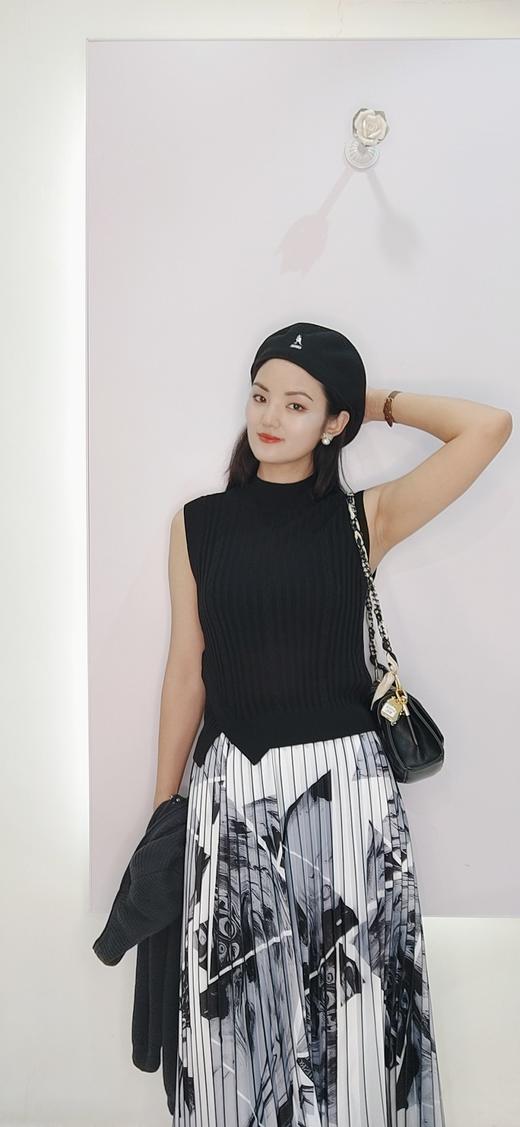 191126【秋款上新】天丝无袖针织打底背心，百搭单品，柔顺高弹，白色请搭配肤色文胸穿着！ 商品图12