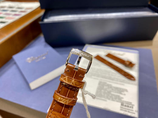 萧邦快乐钻 五钻33mm 专柜新款33mm 女士机械腕表 商品图7