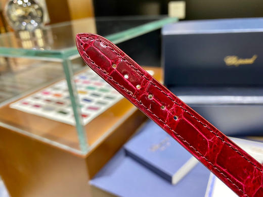 萧邦快乐钻 五钻33mm 专柜新款33mm 女士机械腕表 商品图8