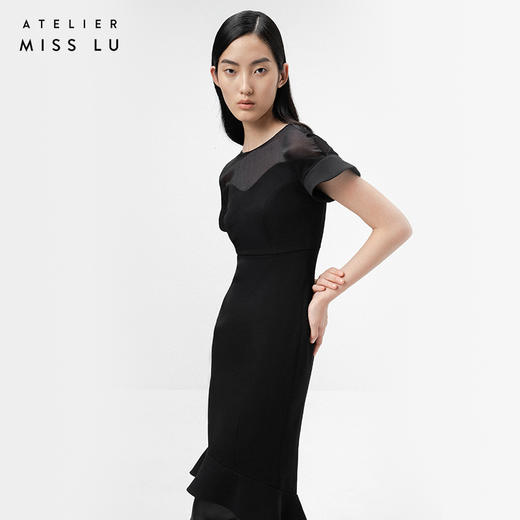 【角度浪漫】黑色流线拼纱造型袖角度圆弧下摆连衣裙/0000751 商品图1