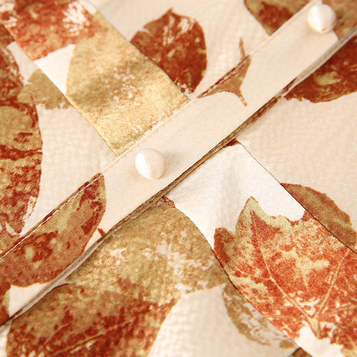 EITIE爱特爱秋季新款时尚洋气枫叶印花收腰显瘦立领连衣裙女6707416 商品图6